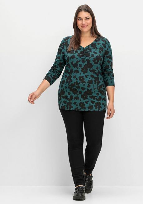 sheego Langarmshirt mit Blumendruck und V-Ausschnitt - tiefgrün gemustert sheego Heißer Verkauf