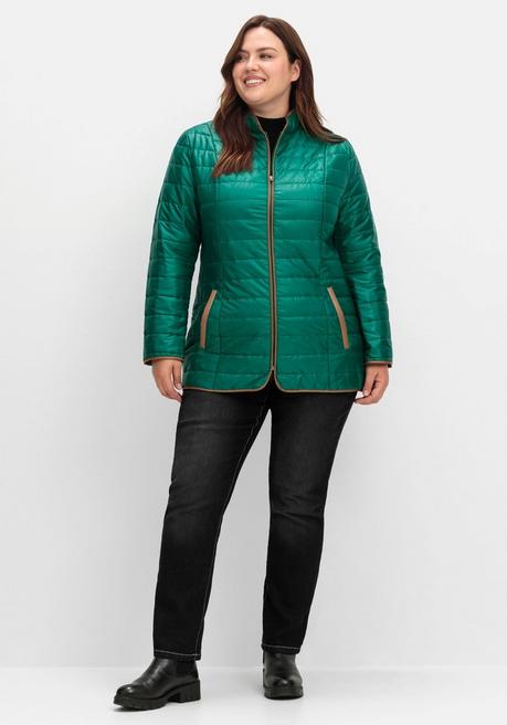 sheego Steppjacke mit Stehkragen und Kontrastdetails - tannengrün sheego Bestseller