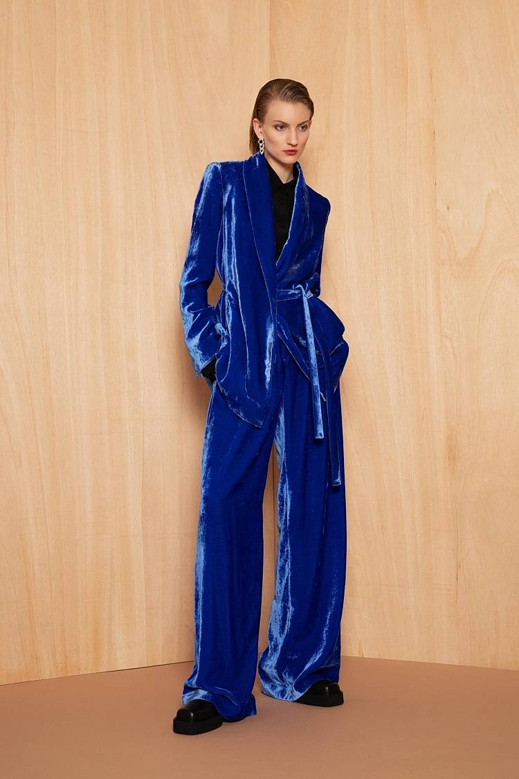 Sly 010 Wickelblazer mit Gürtel aus Viskose-Samt Zeitlich begrenztes Angebot