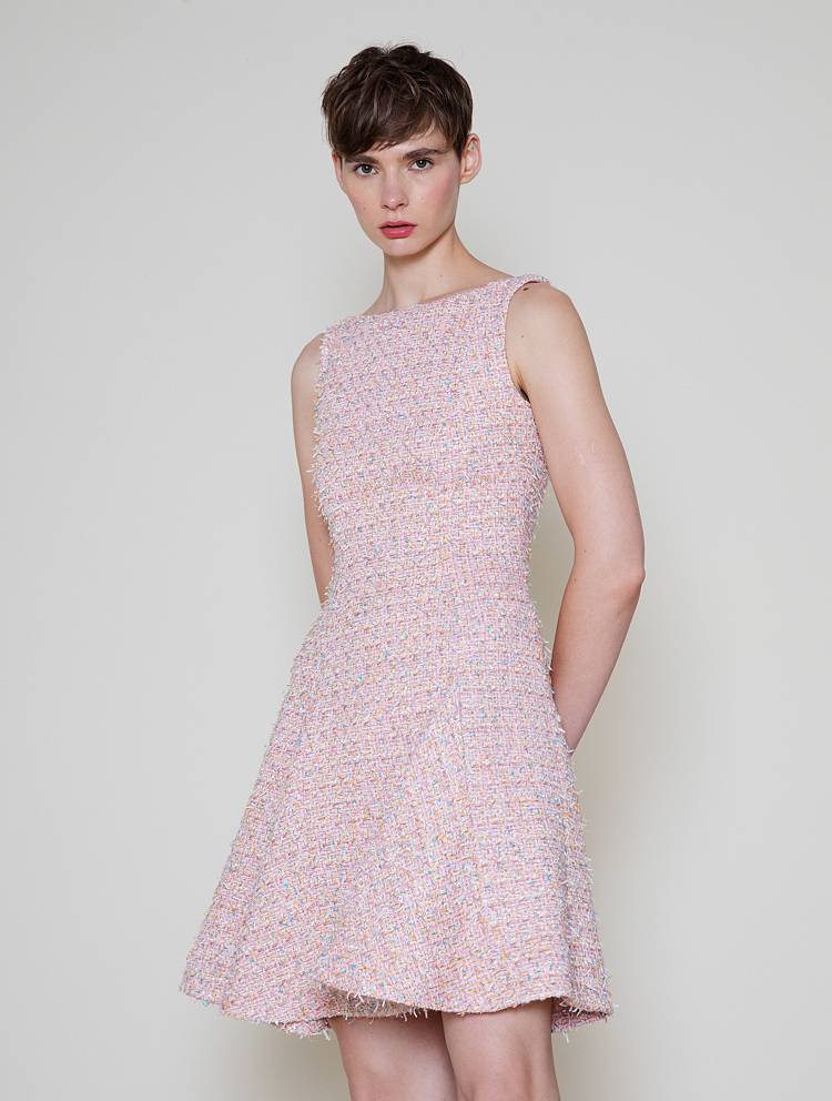 Sly 010 Tweed-Kleid mit Godet-Falten 2025