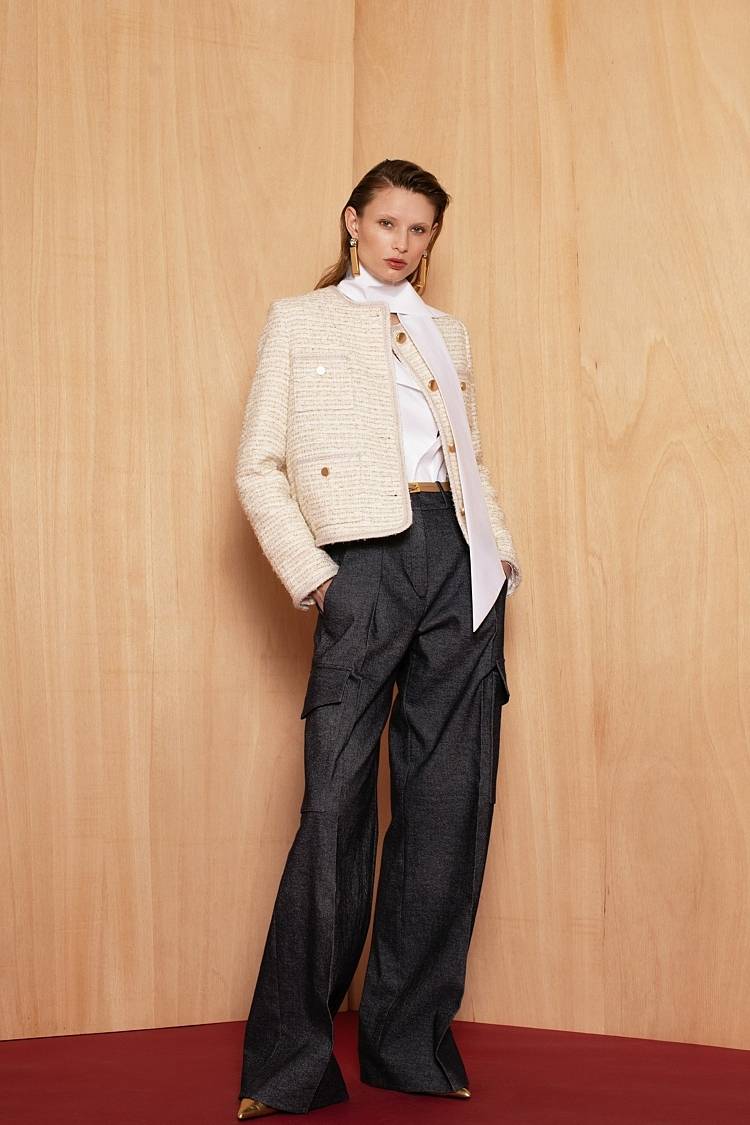Sly 010 Kurze Tweedjacke mit aufgesetzten Taschen Exklusive Angebote