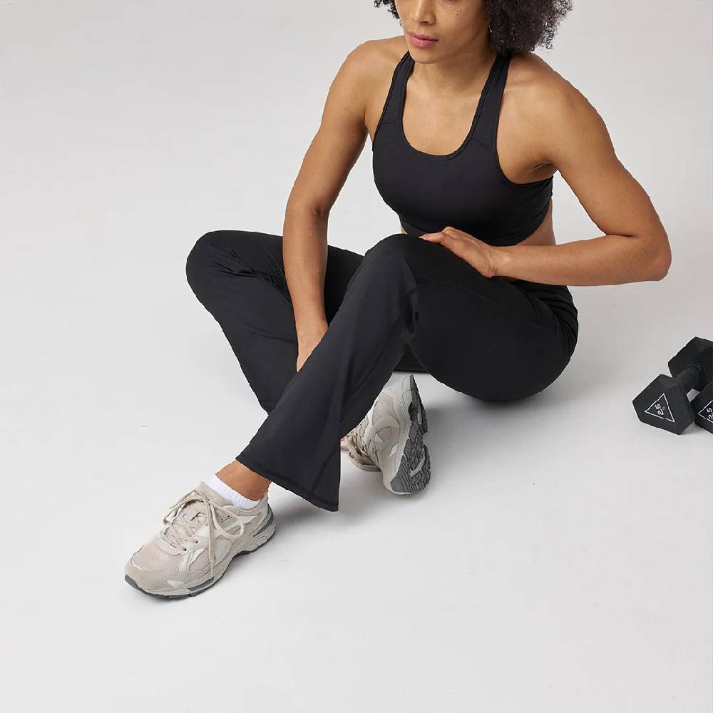 Snocks Leggings mit Schlag aus recyceltem Polyester zollfrei