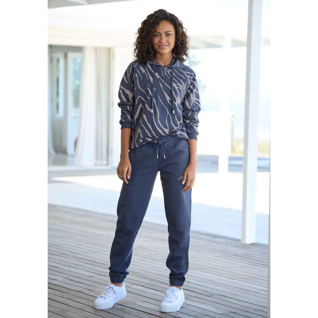 LASCANA Sweathose Loungehose mit seitlichen Taschen und Logostickerei Loungewear Kostenloser Versand international