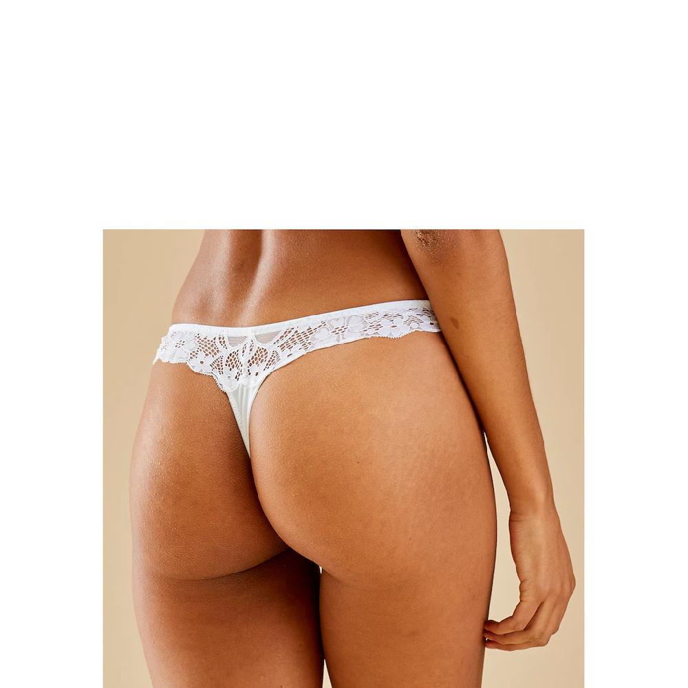 petite fleur String (3 St.) hinten komplett aus zarter Jacquardspitze online bestellen Blitzangebot