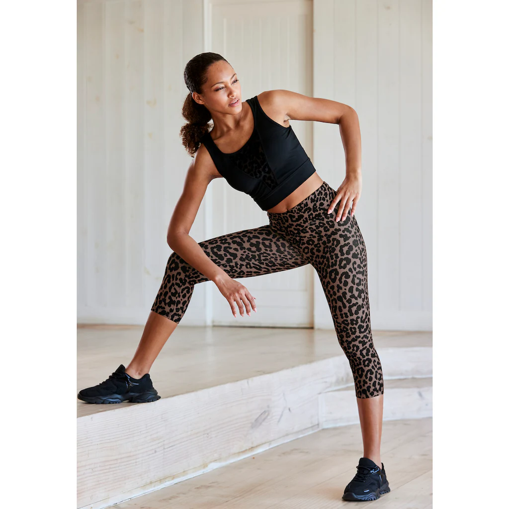 LASCANA ACTIVE Caprileggings mit allover Druck Hotsell